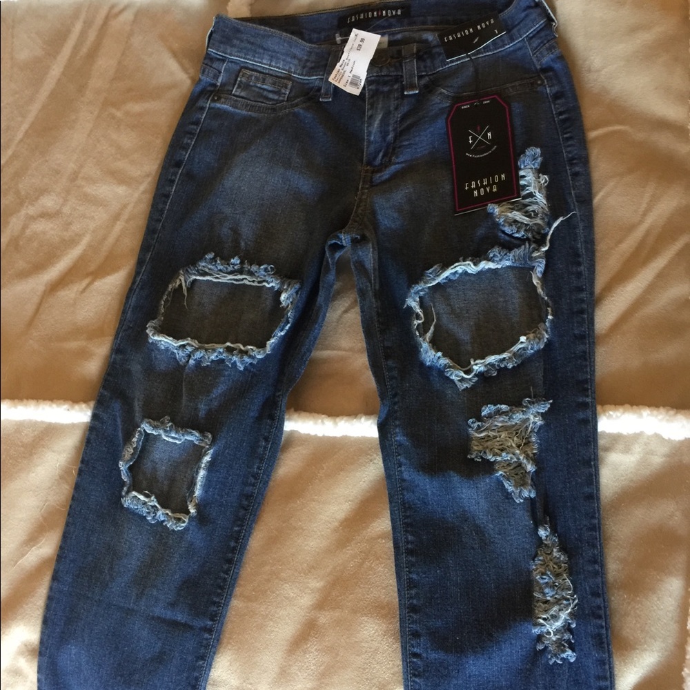 Fashion nova jeans